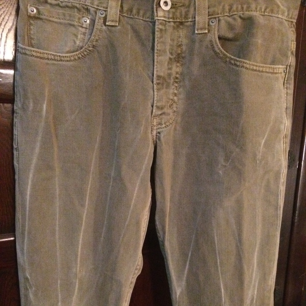 Levi Jean